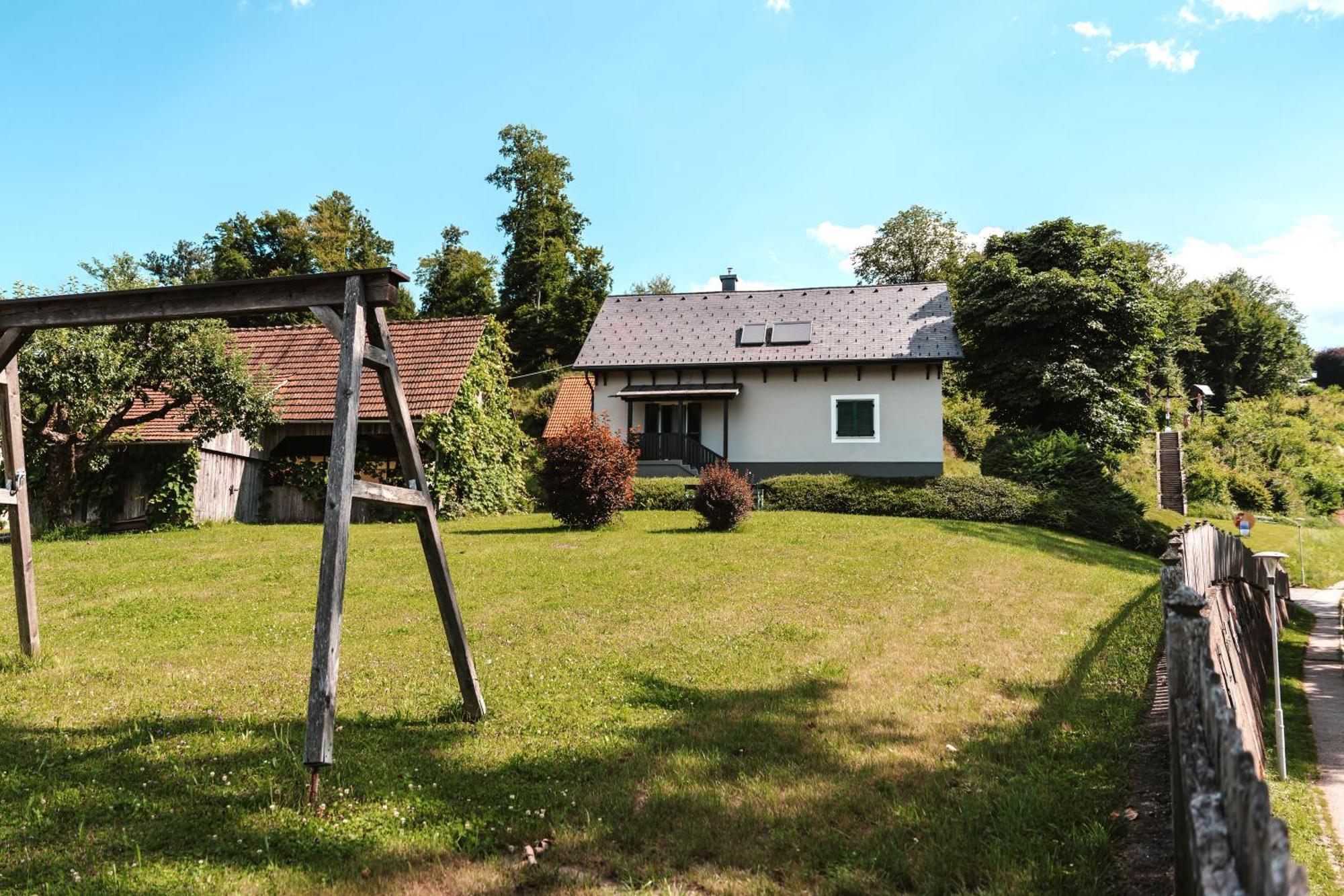 Ferienwohnungen Karin Am Seggauberg Leibnitz Luaran gambar